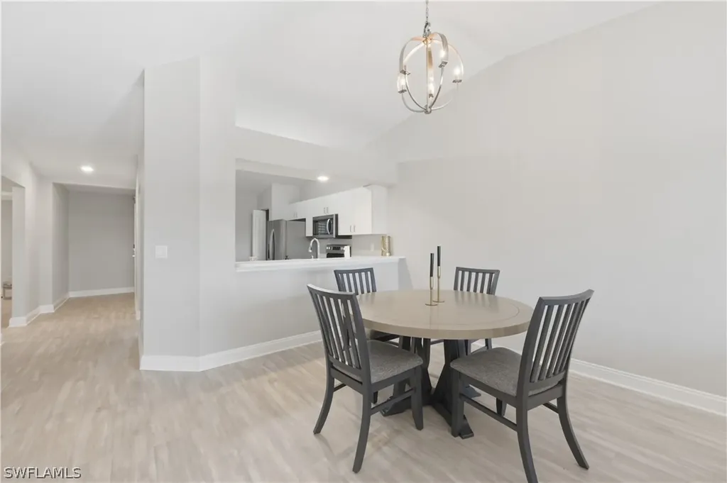 800 New Waterford Drive Naples FL 34104