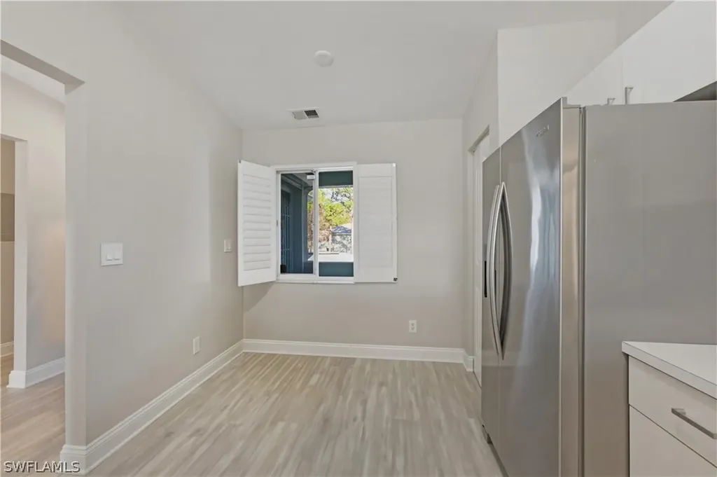 800 New Waterford Drive Naples FL 34104