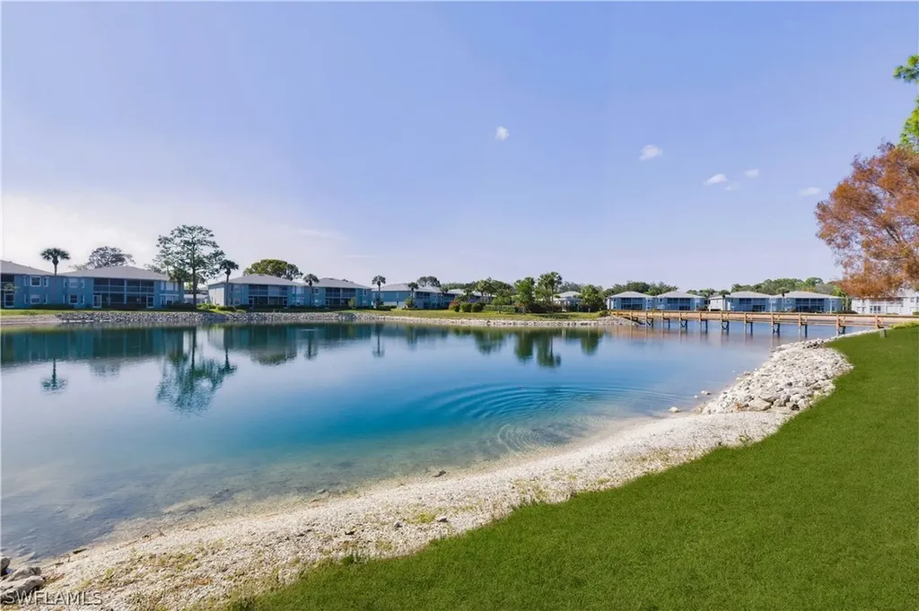 800 New Waterford Drive Naples FL 34104