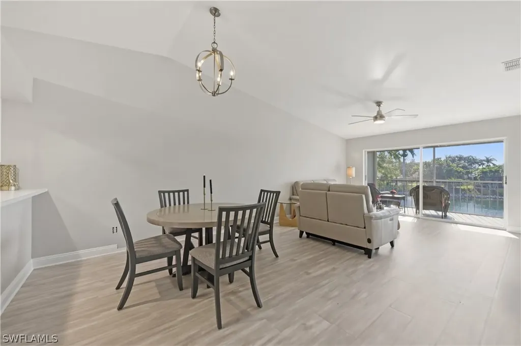 800 New Waterford Drive Naples FL 34104