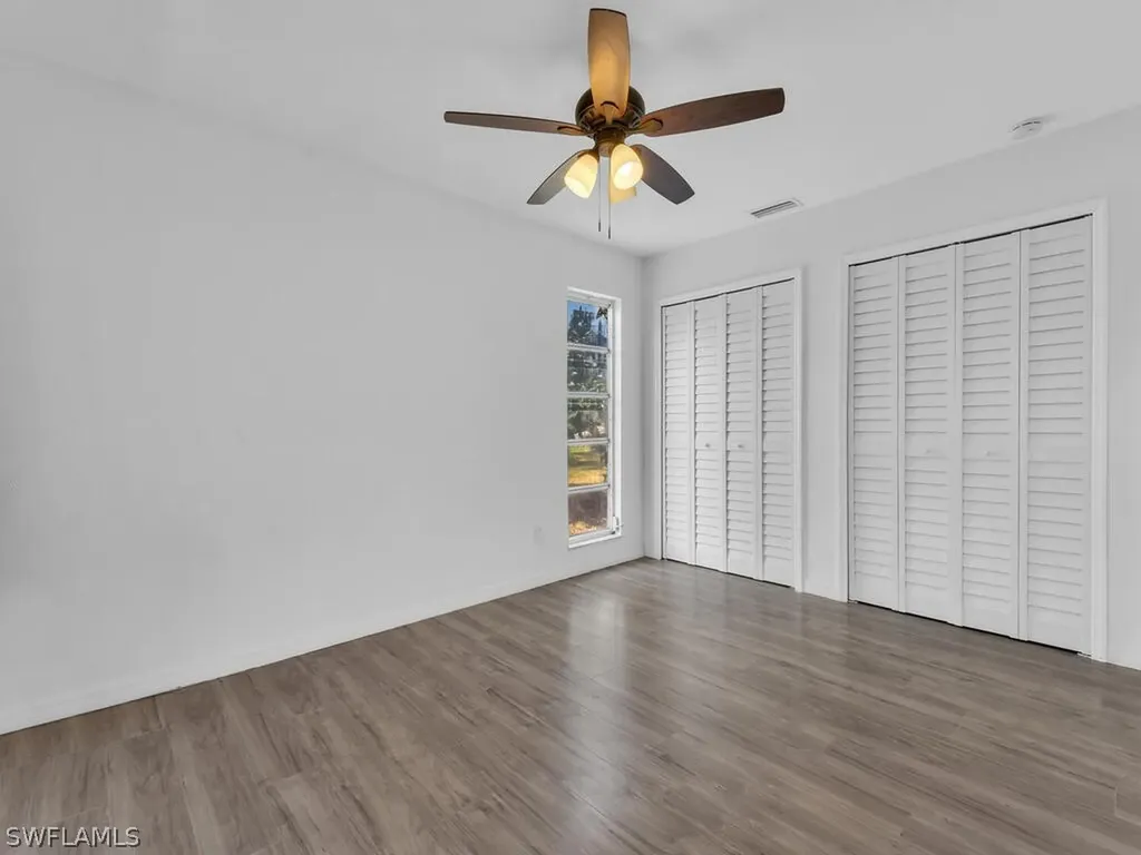 5620 Foxlake Drive North Fort Myers FL 33917
