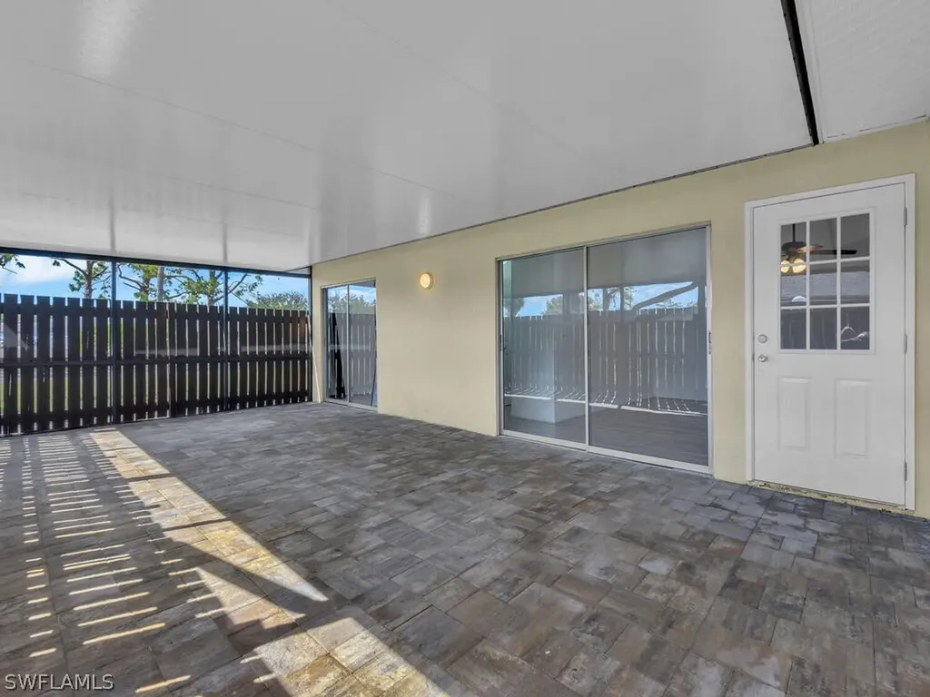 5620 Foxlake Drive North Fort Myers FL 33917