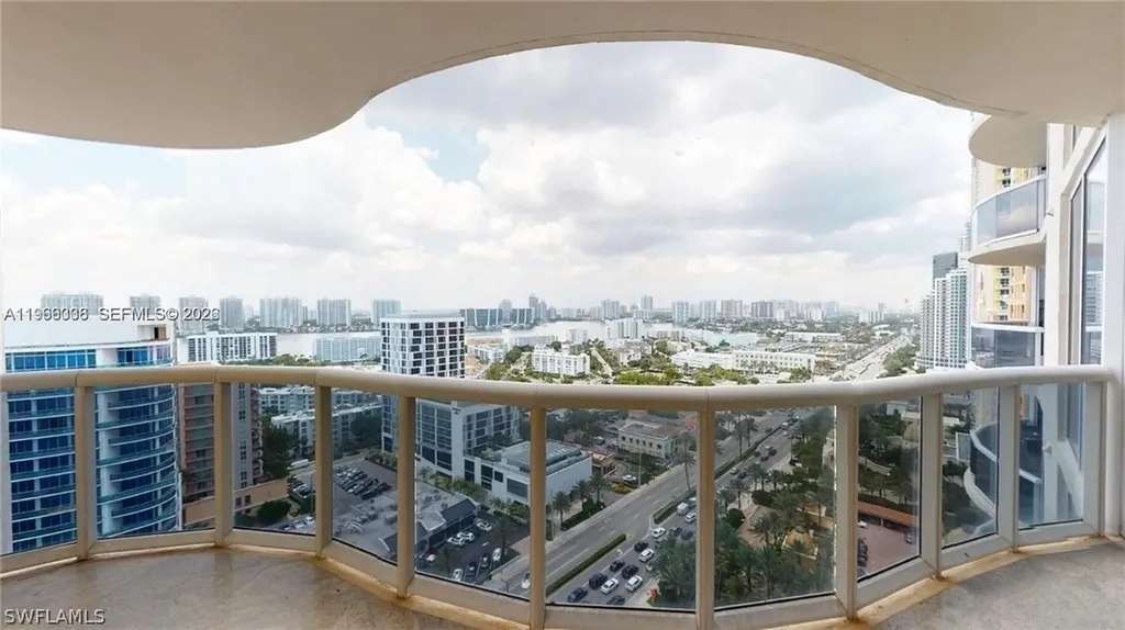 17555 Collins Avenue Sunny Isles Beach FL 33160