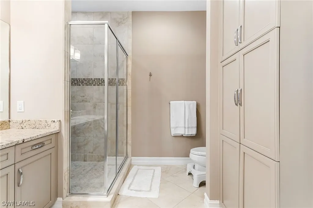 7825 Hawthorne Drive Naples FL 34113