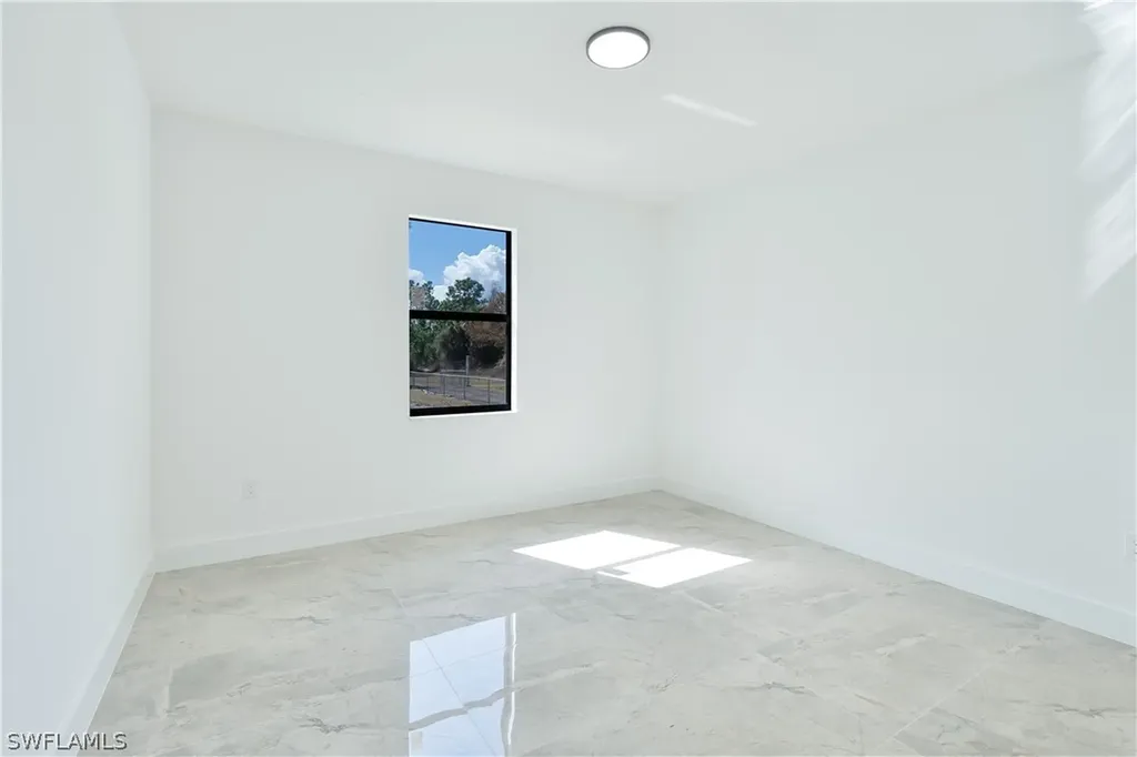 2774 56th Avenue NE Naples FL 34120