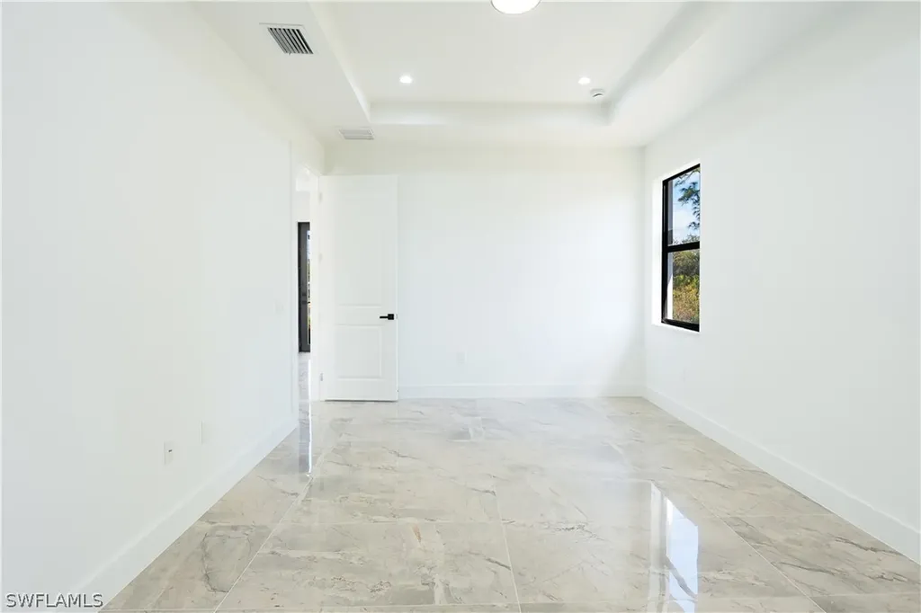 2774 56th Avenue NE Naples FL 34120