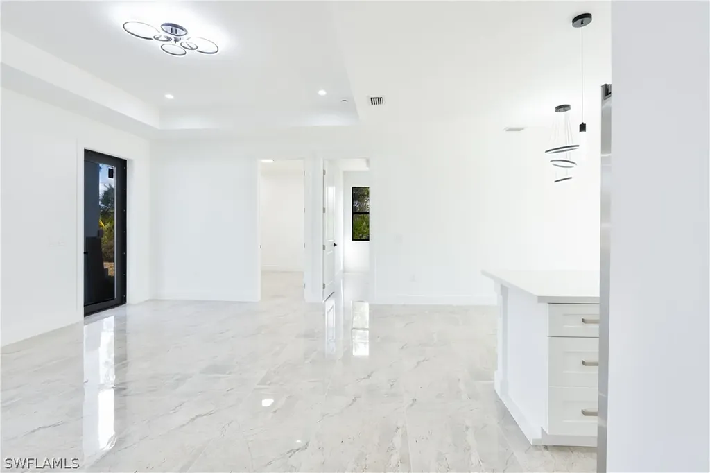2774 56th Avenue NE Naples FL 34120