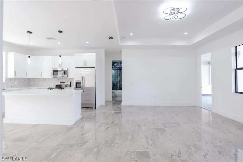 2774 56th Avenue NE Naples FL 34120