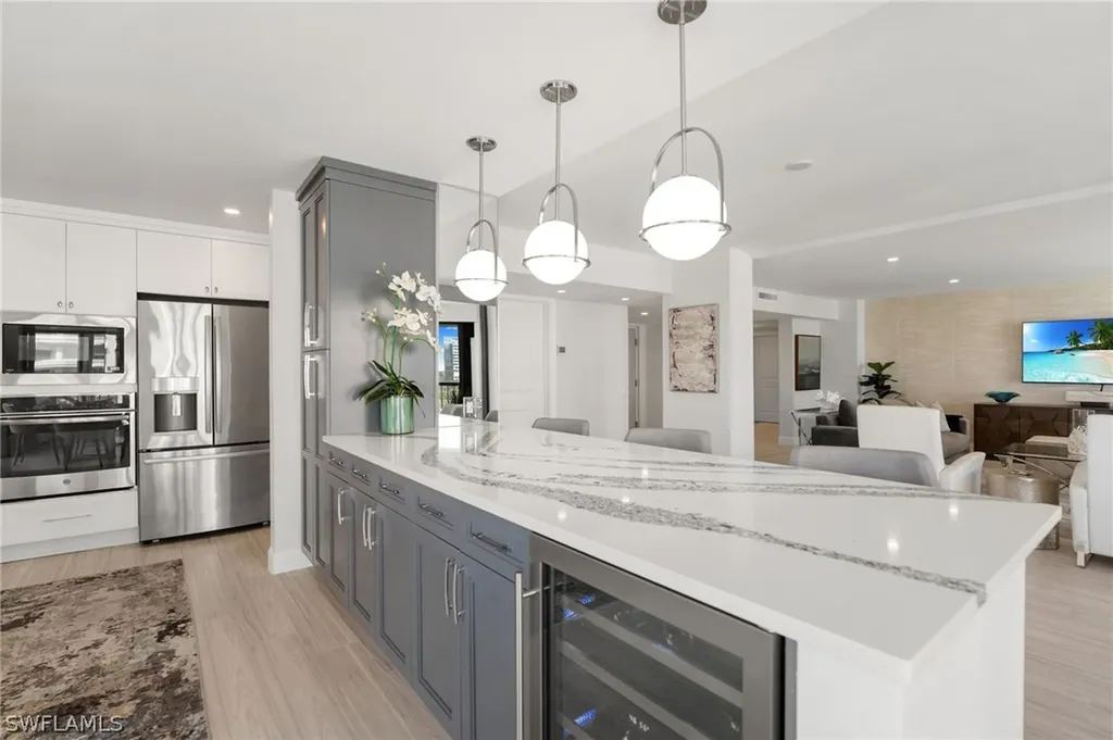 4401 Gulf Shore Boulevard N Naples FL 34103