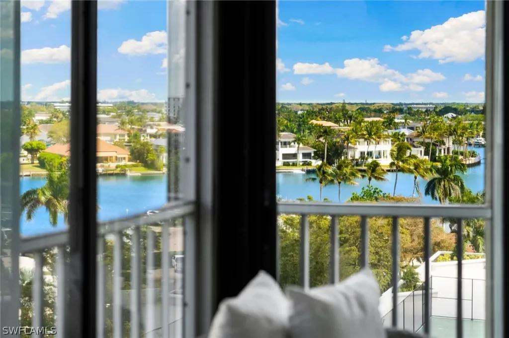 4401 Gulf Shore Boulevard N Naples FL 34103