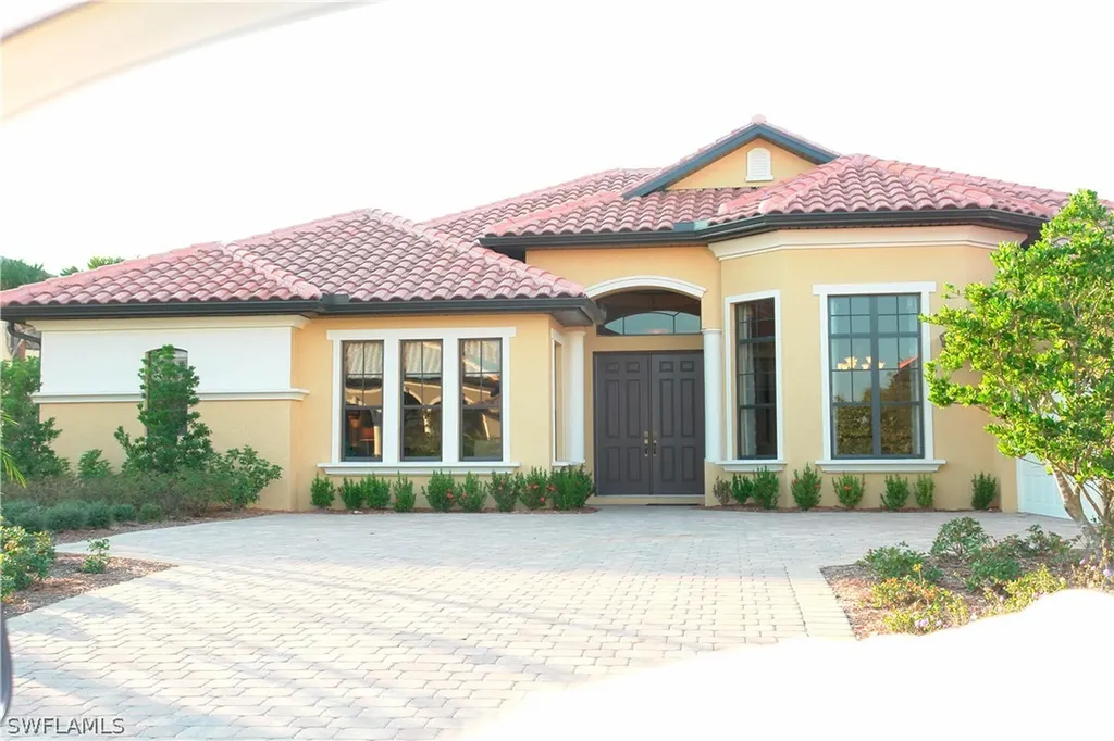 10142 Avalon Lake Circle Fort Myers FL 33913