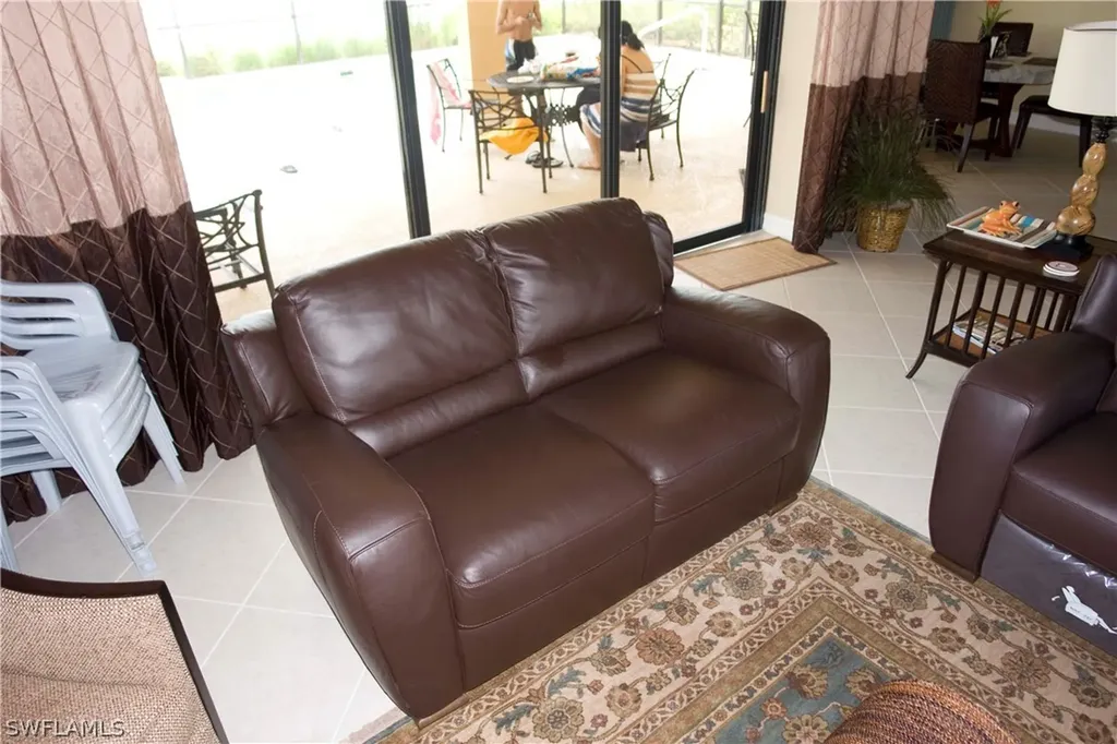 10142 Avalon Lake Circle Fort Myers FL 33913