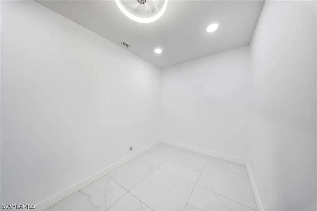 5050 32nd Avenue SW Naples FL 34116