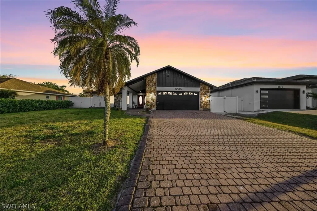 5050 32nd Avenue SW Naples FL 34116
