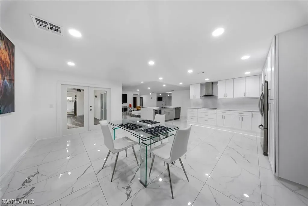 5050 32nd Avenue SW Naples FL 34116