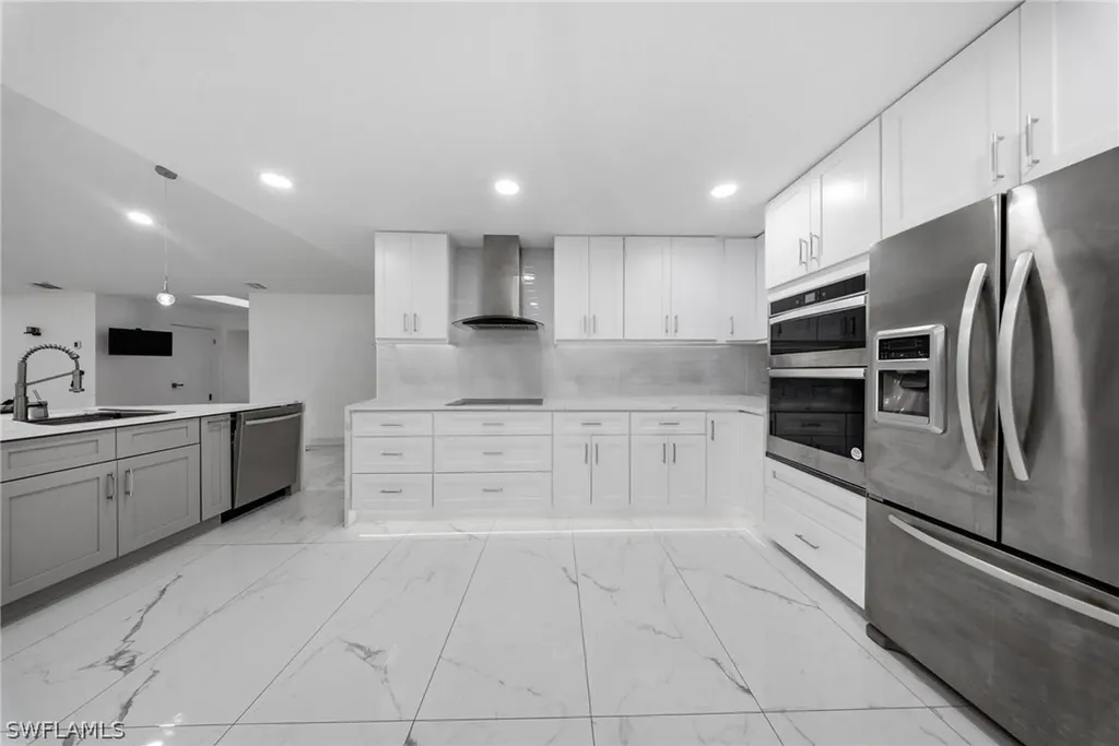 5050 32nd Avenue SW Naples FL 34116