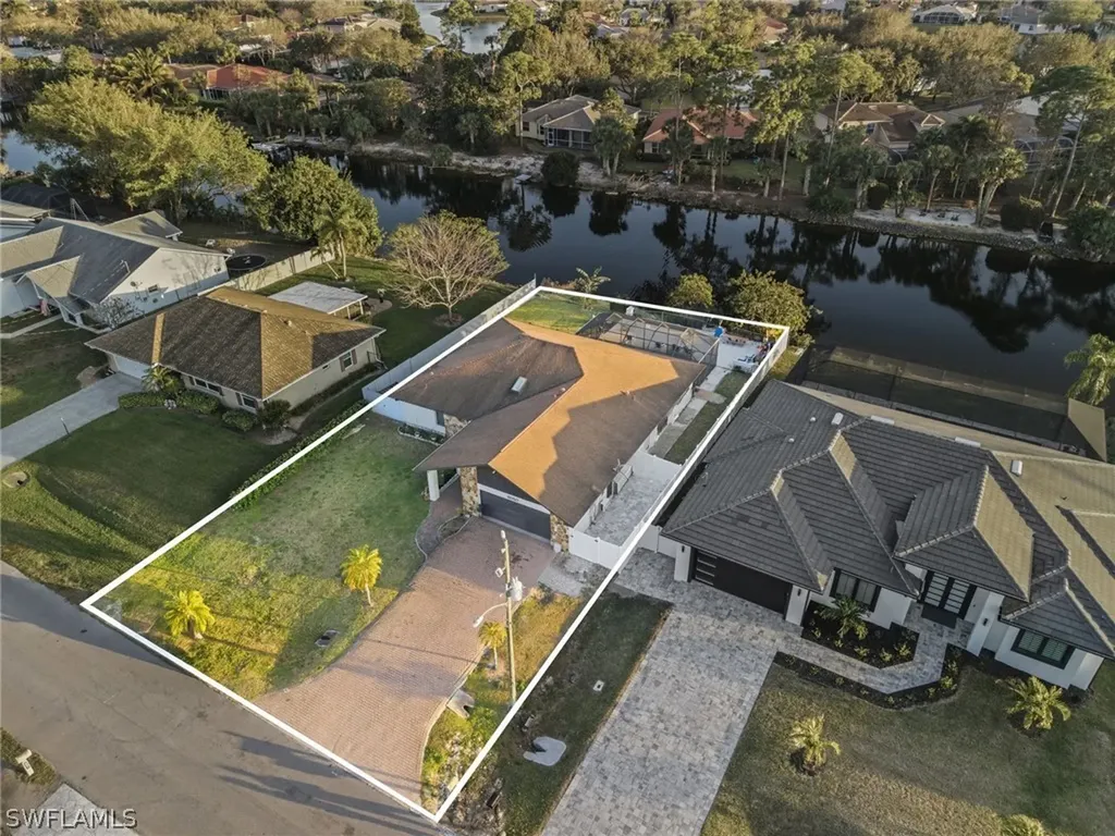 5050 32nd Avenue SW Naples FL 34116