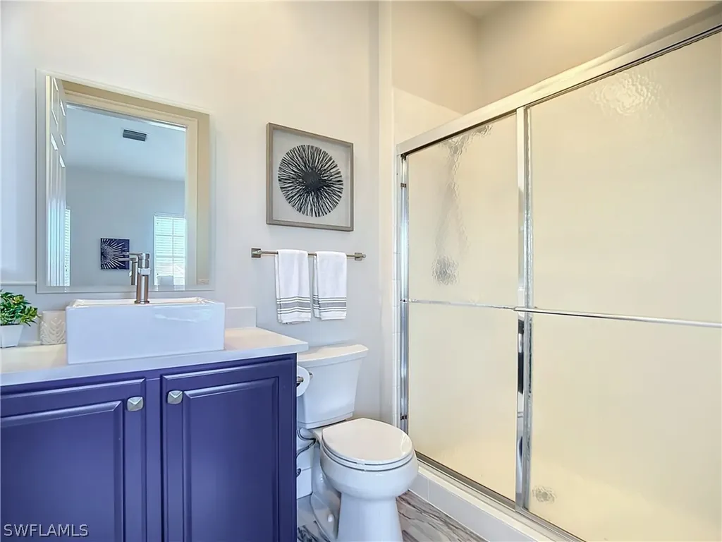 4752 Stratford Court Naples FL 34105