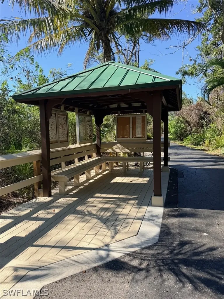 290 Naples Cove Drive Naples FL 34110