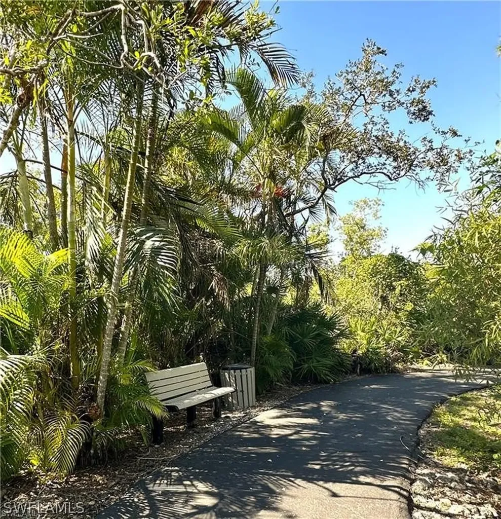 290 Naples Cove Drive Naples FL 34110