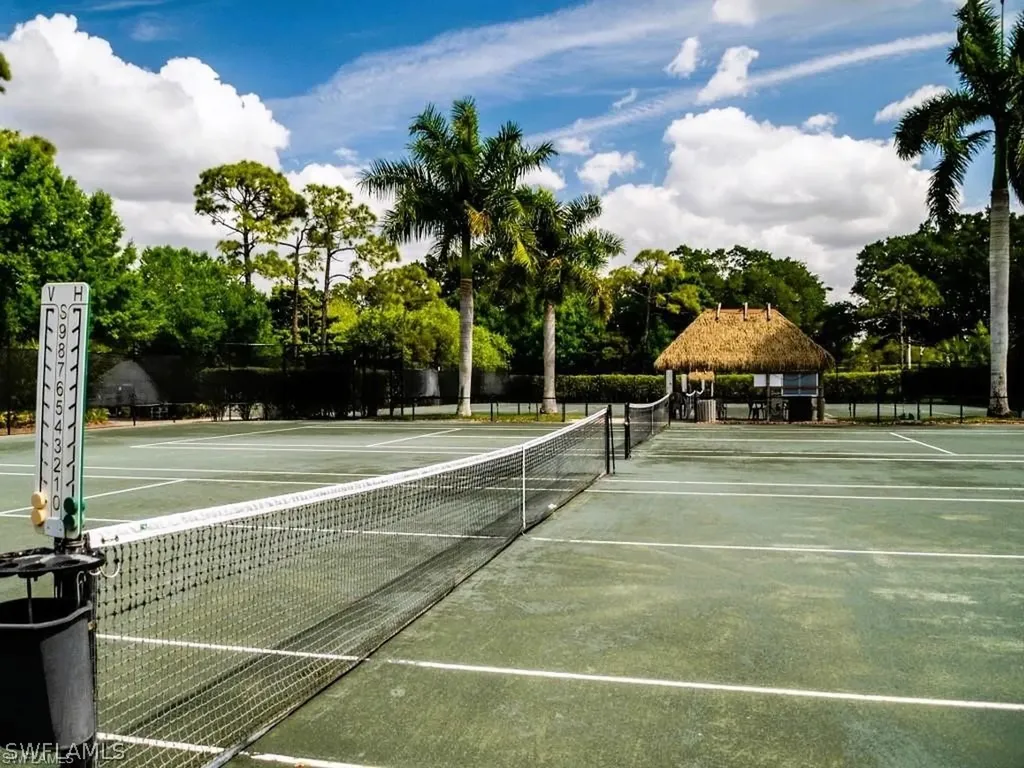 290 Naples Cove Drive Naples FL 34110