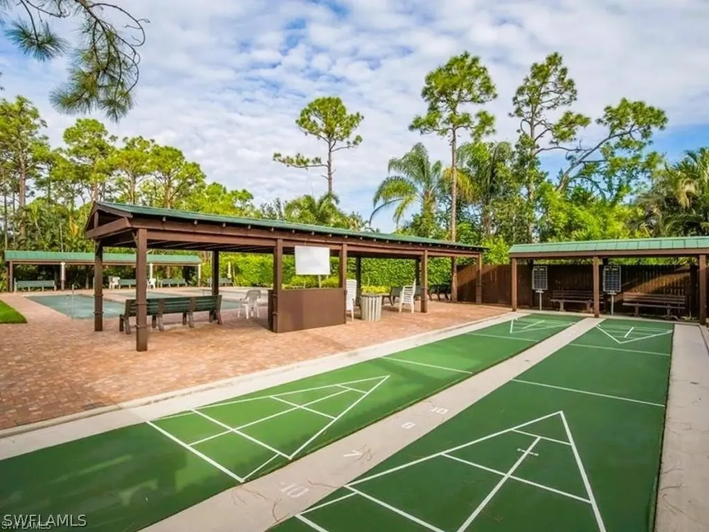 290 Naples Cove Drive Naples FL 34110