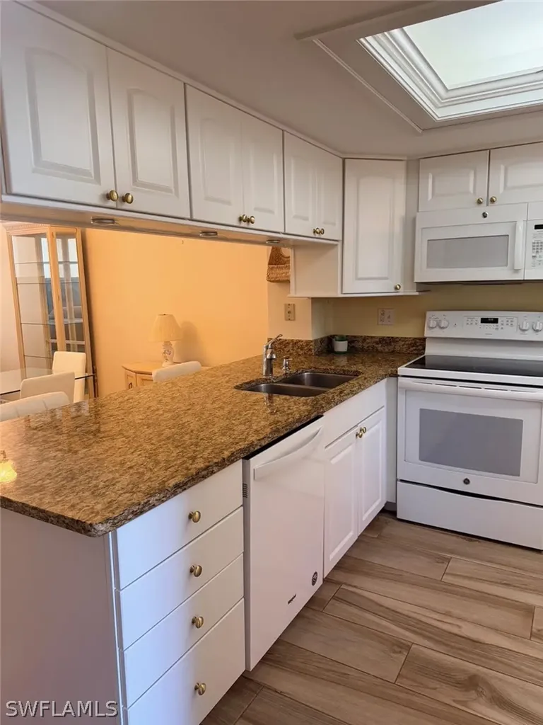 290 Naples Cove Drive Naples FL 34110