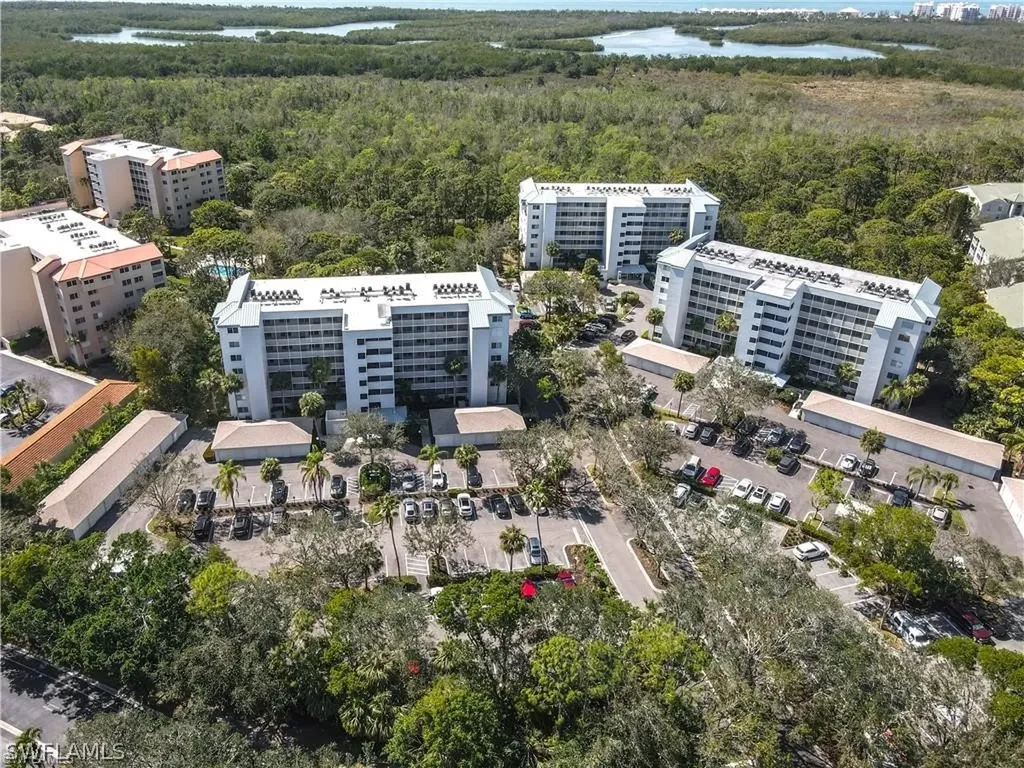 290 Naples Cove Drive Naples FL 34110