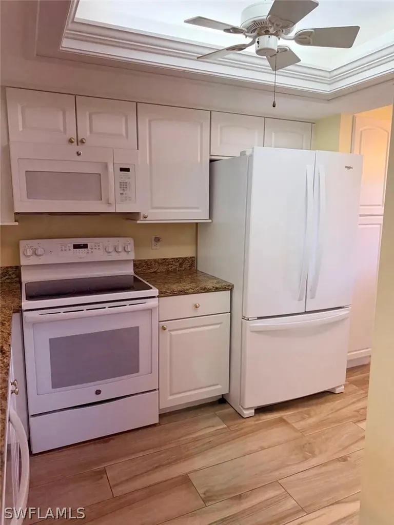 290 Naples Cove Drive Naples FL 34110