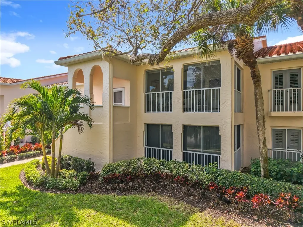 106 Siena Way Naples FL 34119