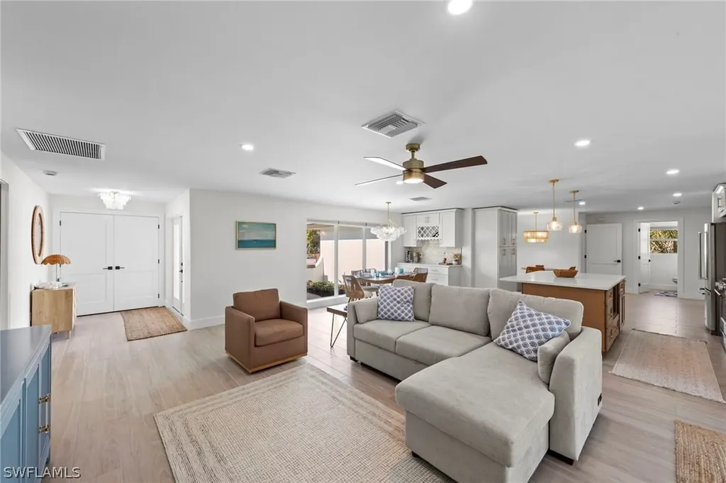 548 Boulder Drive Sanibel FL 33957