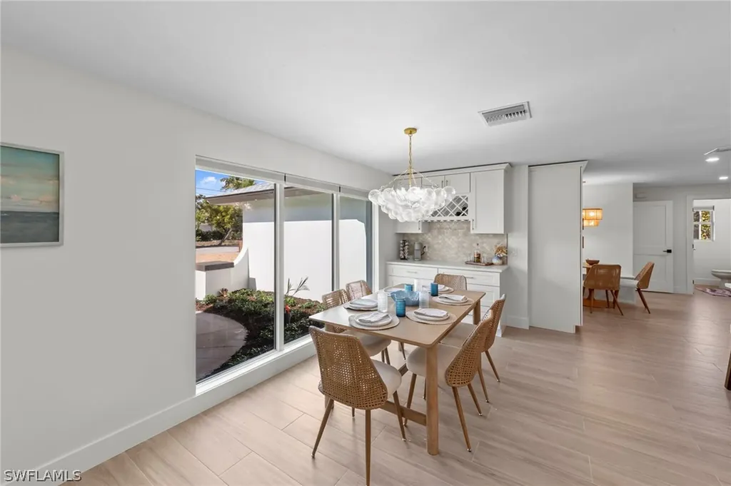 548 Boulder Drive Sanibel FL 33957