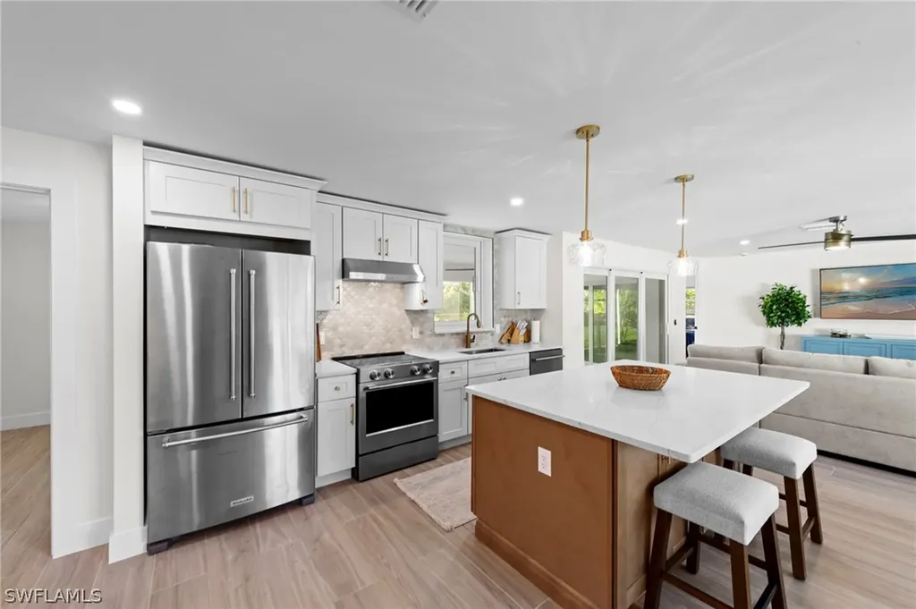 548 Boulder Drive Sanibel FL 33957