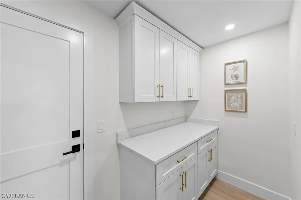 548 Boulder Drive Sanibel FL 33957