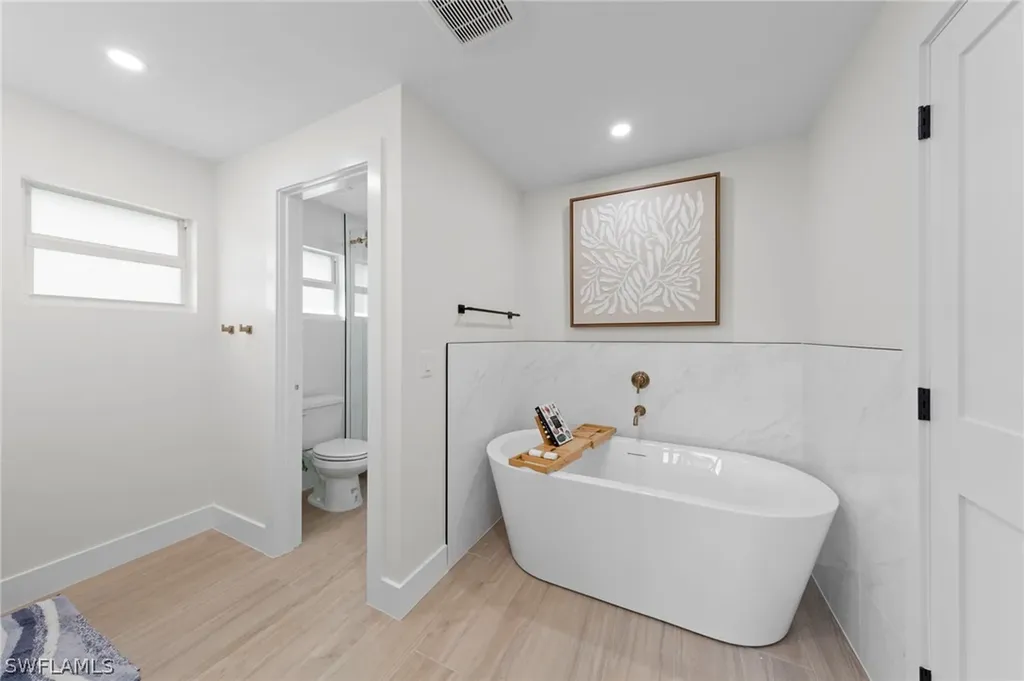 548 Boulder Drive Sanibel FL 33957