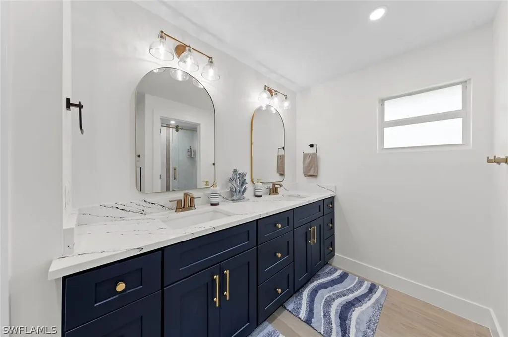 548 Boulder Drive Sanibel FL 33957