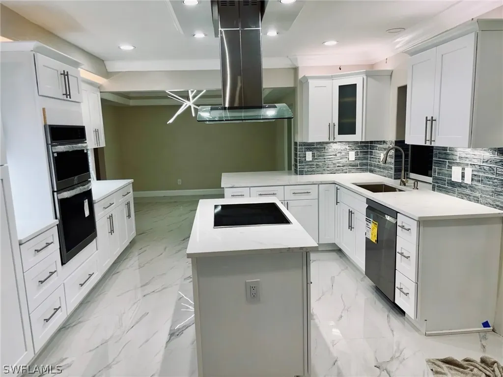 1927 SW 31st Terrace Cape Coral FL 33914