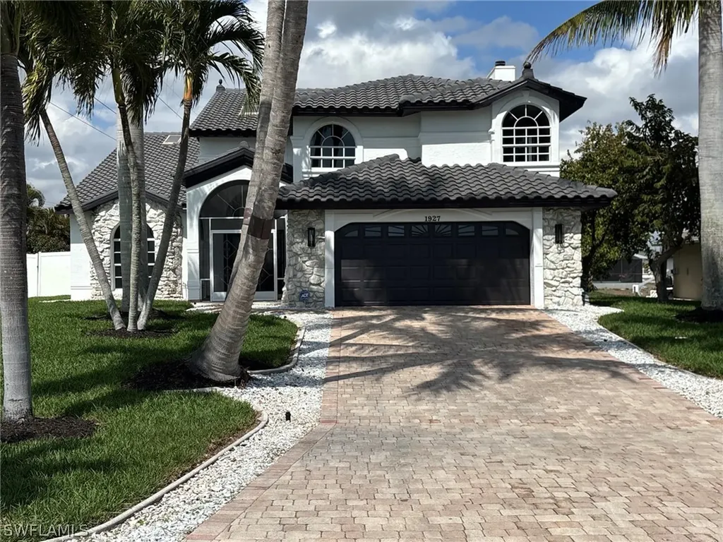 1927 SW 31st Terrace Cape Coral FL 33914
