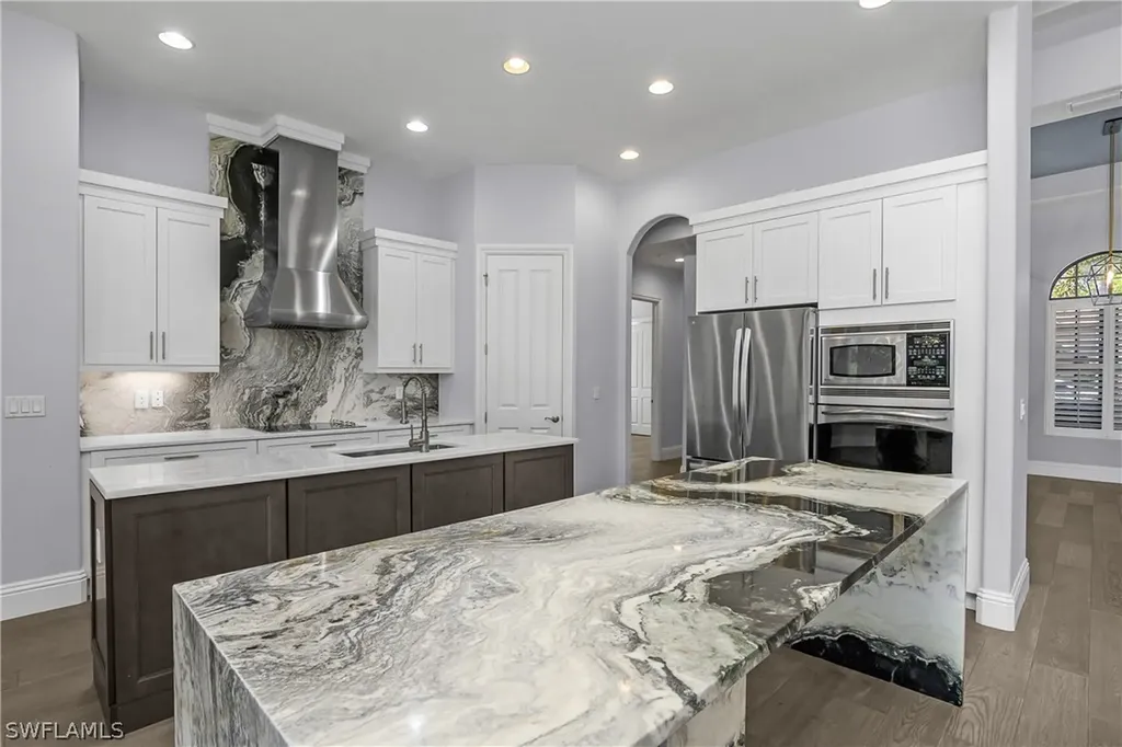 7420 Byrons Way Naples FL 34113