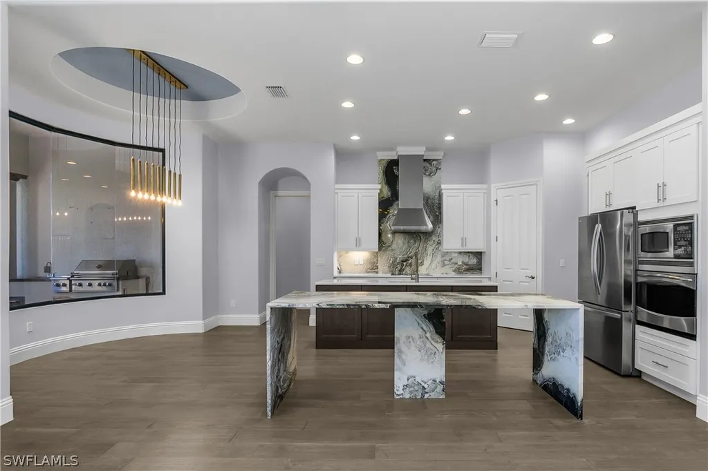7420 Byrons Way Naples FL 34113