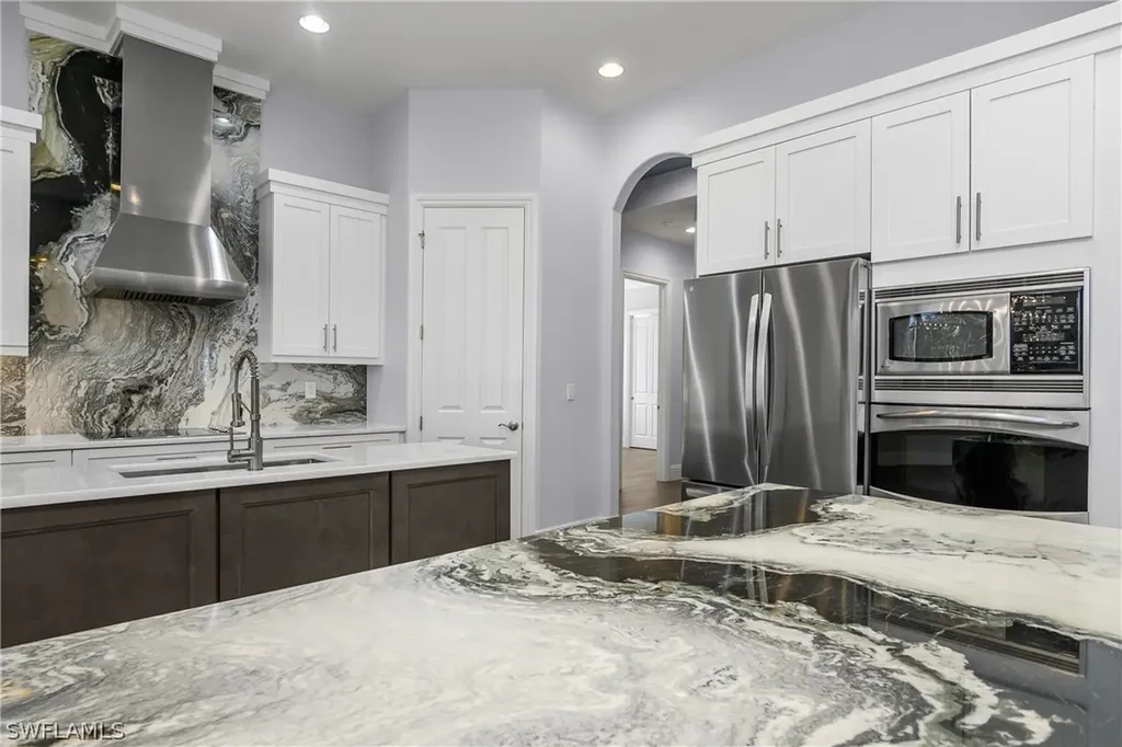 7420 Byrons Way Naples FL 34113