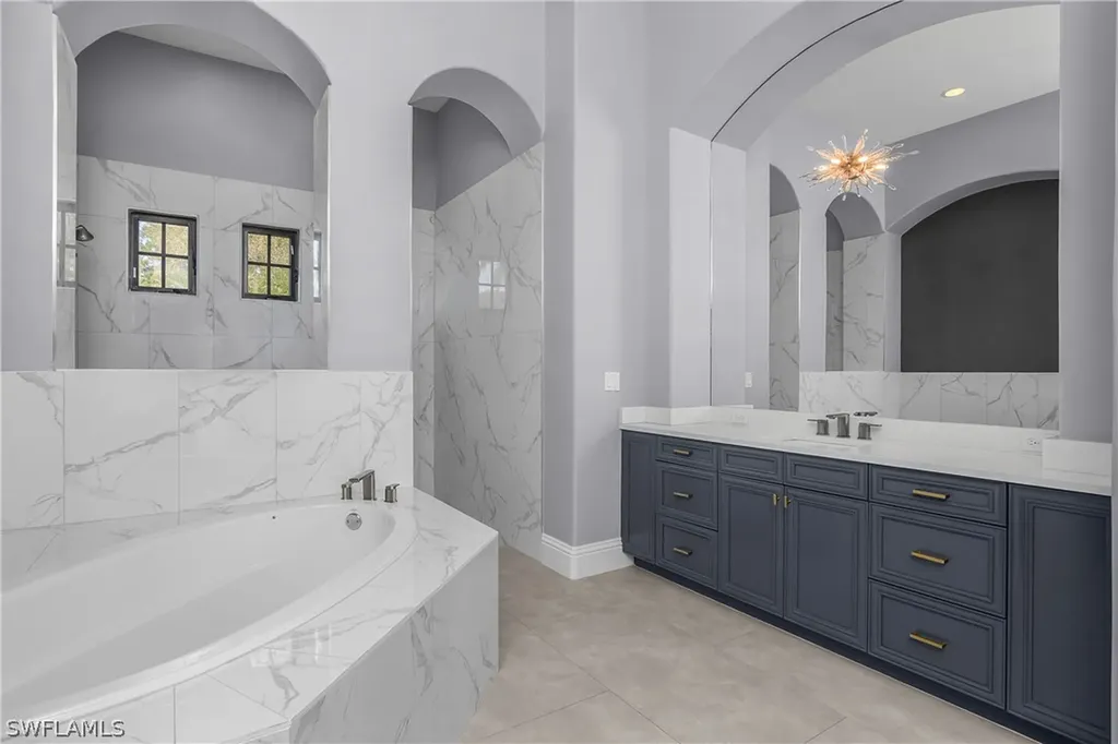 7420 Byrons Way Naples FL 34113