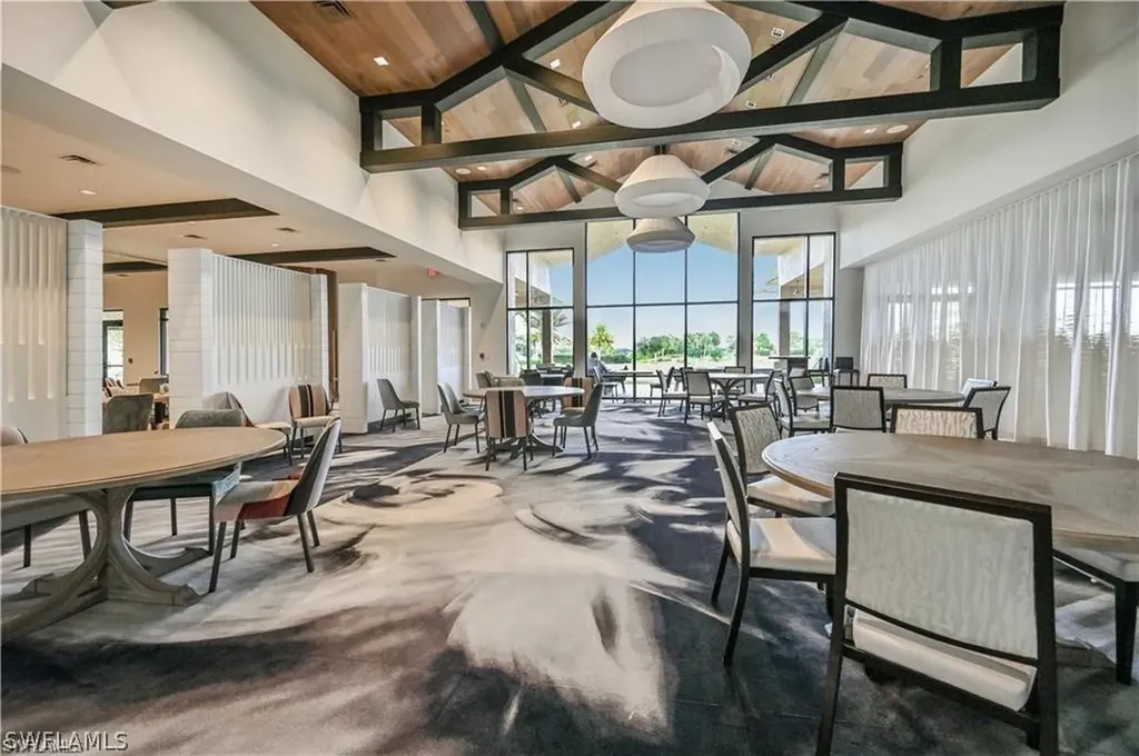 9433 Benvenuto Court Naples FL 34119
