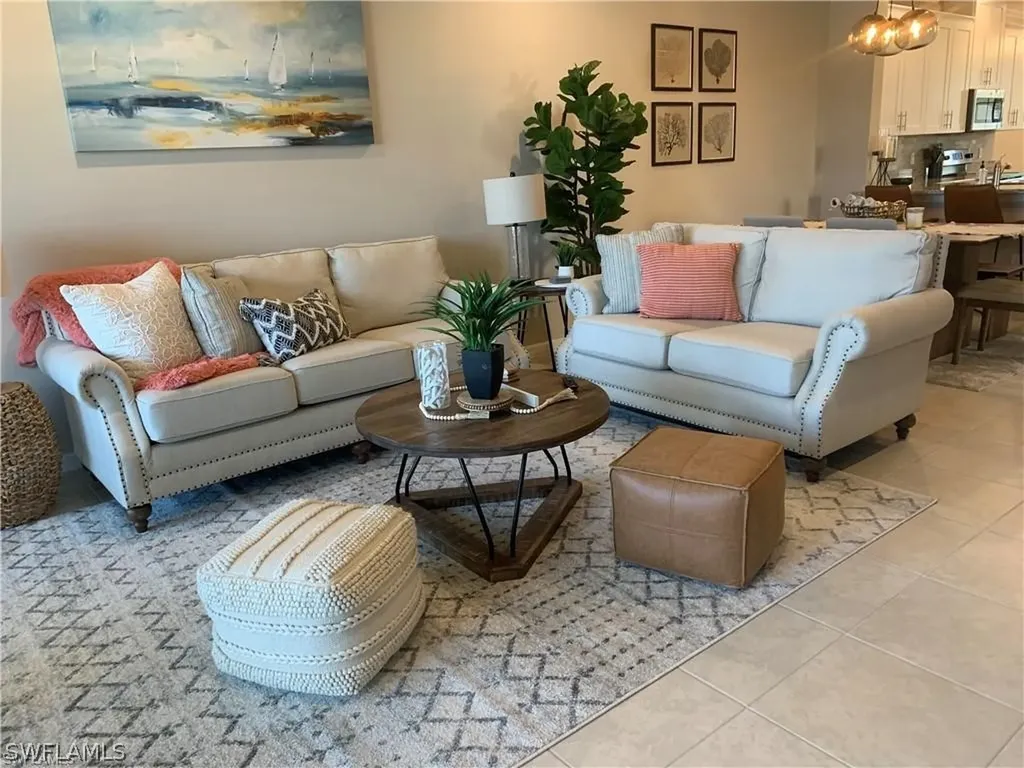 9433 Benvenuto Court Naples FL 34119