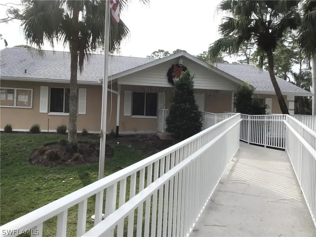3011 Sandpiper Bay Circle Naples FL 34112