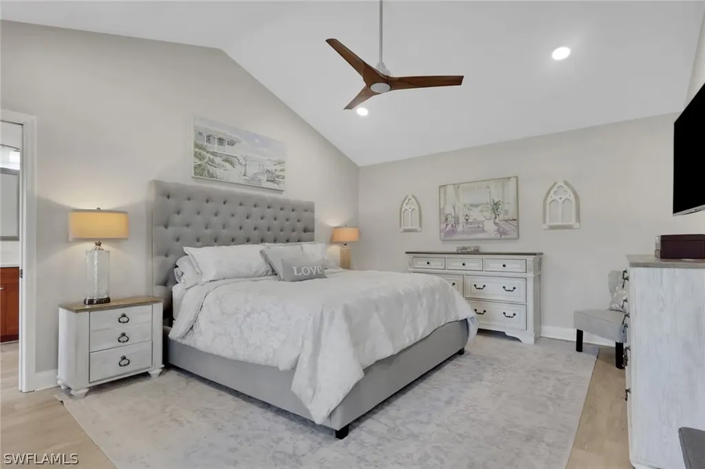 253 Via Perignon Naples FL 34119