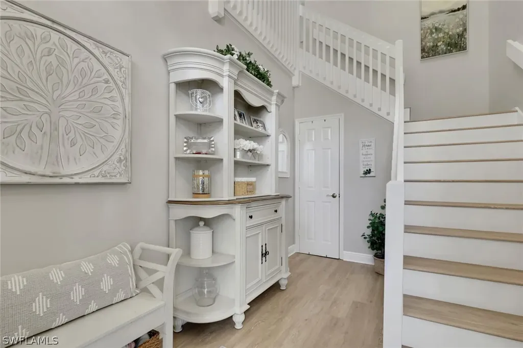 253 Via Perignon Naples FL 34119