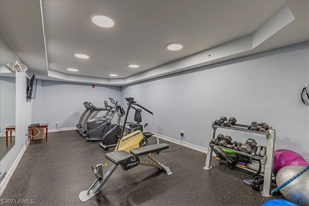 1100 Pine Ridge Road Naples FL 34108