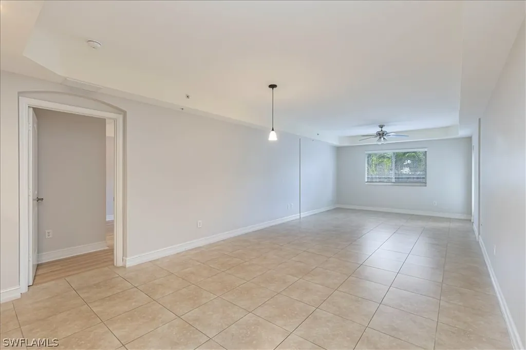 1100 Pine Ridge Road Naples FL 34108