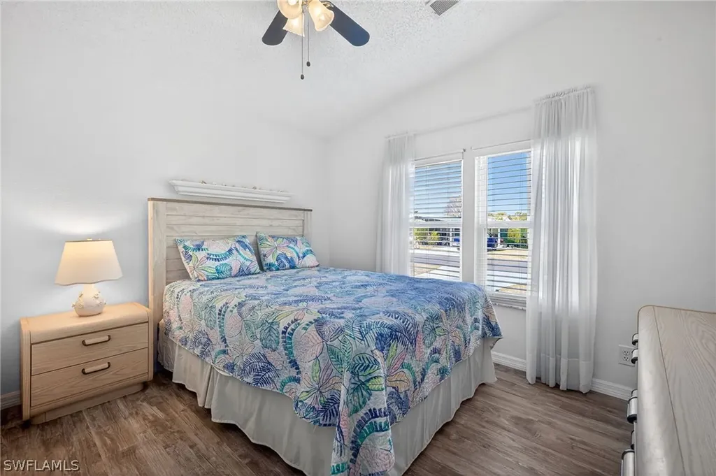 10390 Wales Loop Bonita Springs FL 34135